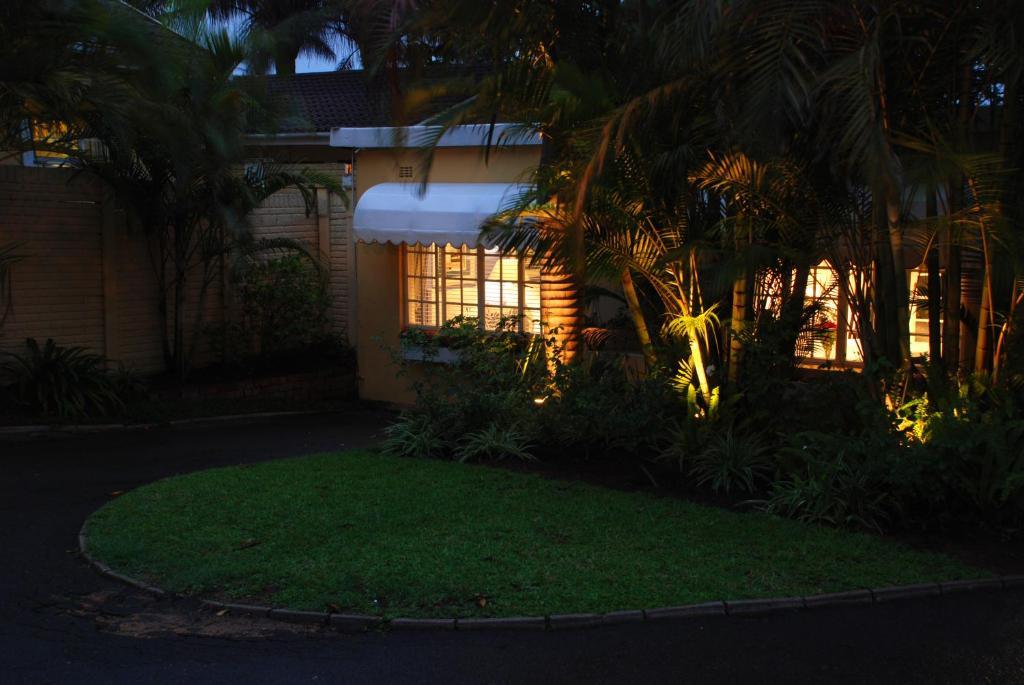 Duikerfontein Bed And Breakfast Durban Buitenkant foto